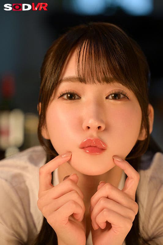13dsvr01978 | 【VR】【8K】アヒル口ヘベレケ痴女の後輩ちゃん。「飲んだら大人っぽいベロKISS魔になって超接近キス＆唾液交換しちゃうんだよ。」 依本しおり 画像 2