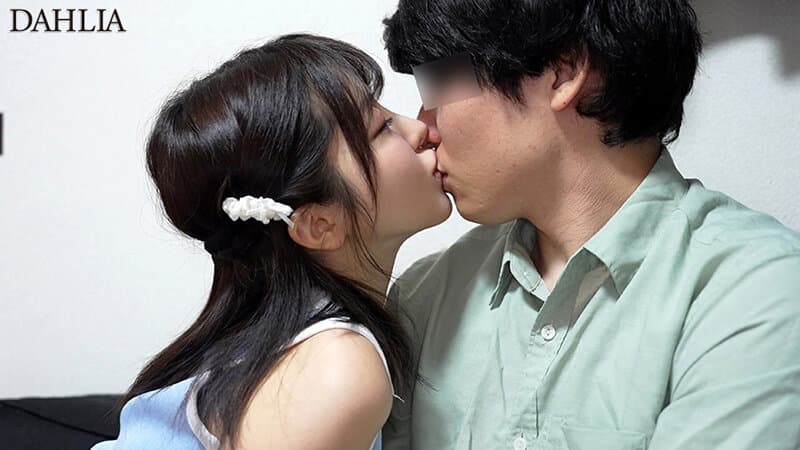 1dldss00462 | 人生初！はじめて童貞クン宅におじゃましますぅ！！ダリア専属AV女優のテク不発！？癒しのイチャラブ超リアル筆おろし解禁スペシャル！！！ 善場まみ 画像 2