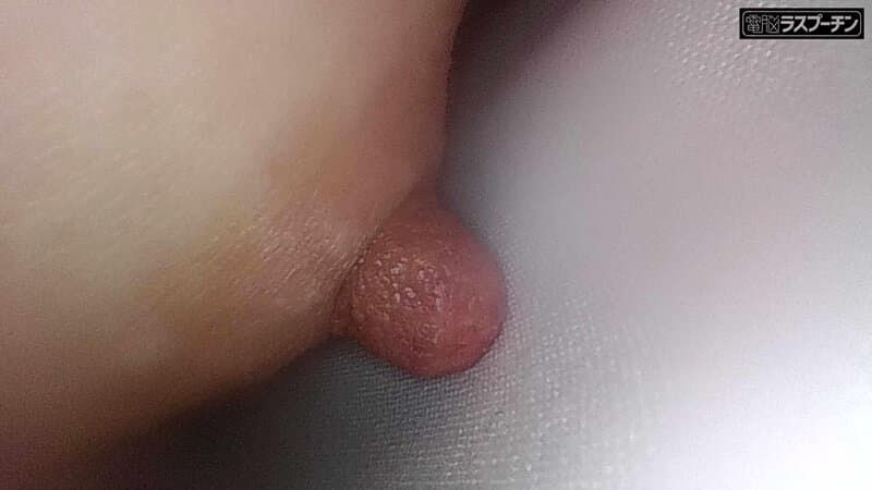 1drpt00099 | 完全着衣内アングル！先端が自在に動くファイバースコープで敏感な乳首を責められ恥ずかしがりながらも感じてしまうちっぱい美女 川上しずく 雨村梨花 雨宮あや花 画像 4