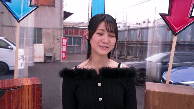 1totte00296 | 街行く素人娘が脱ぎ脱ぎあっち向いてホイ対決！顔を向けた先に服を1枚脱ぐ、手コキ、フェラ、キスなどのHな罰ゲーム！先に相手を全裸にしたら勝ち！負けたら即ハメ中出し！撮って出し！マジックミラー号～あきか編～ 画像 1