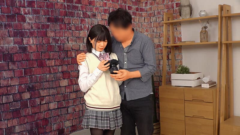 57jksr00733 | 素人J系闇バイト 制服ナマハメ流出で完全中出し！！金欠女子2 画像 4