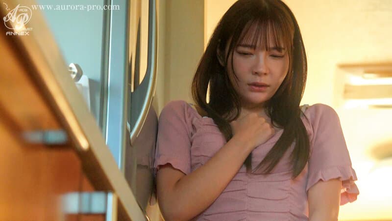 apns00411 | 露出願望に憑りつかれた人妻 オマ●コを見られる…と思うほど疼く子宮… 一条みお 画像 4