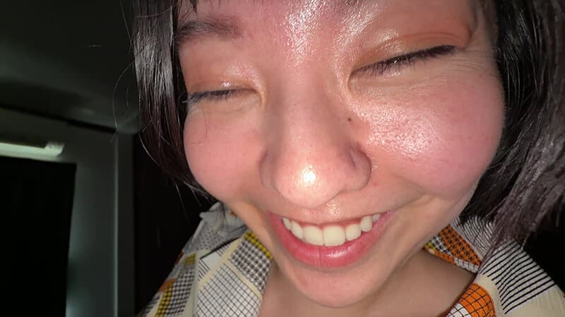 h_1651y00395 | 【個人撮影】加護まりの暗い部屋で鼻●●＆手コキ 画像 1