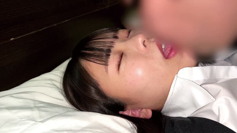 h_1732orecs00585 | 地方大企業人事部の特権履行 インターン女子大生 面接後日に呼び出し「お祈り」目的生セックス 柏木（仮名）穂花（仮名） 画像 1