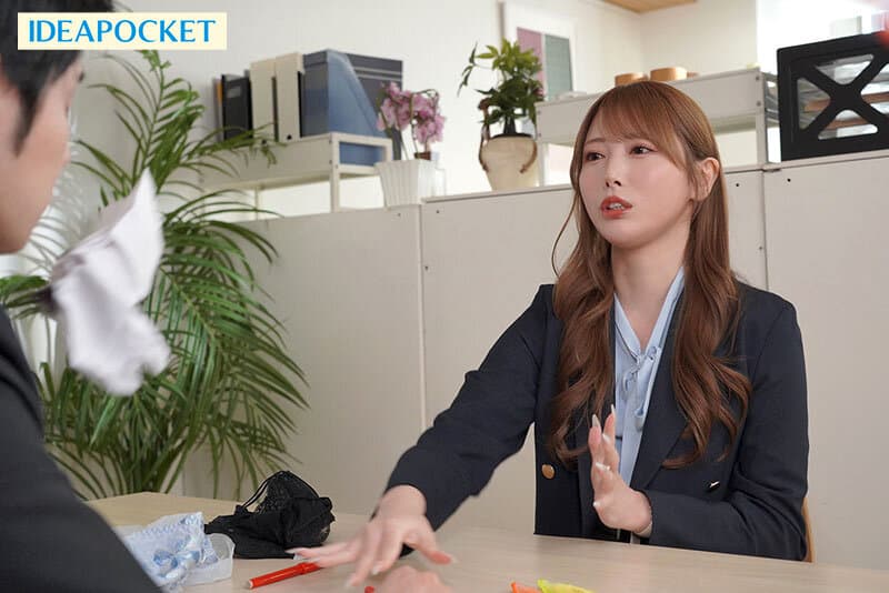 ipzz00884 | 泥●して目を覚ましたら隣に不仲な同僚女子社員が！？シラフで改めて「おかわりSEX」したら会社を休むレベルでお互いのセックスの相性が神過ぎた件 西宮ゆめ 画像 1
