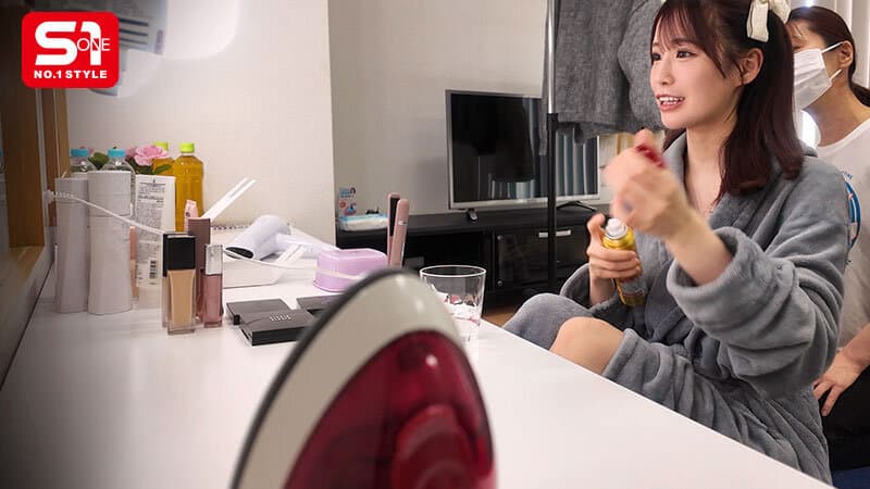 sone00904 | 「えっココで！！ムリムリww」アイドル、アーティスト、グラビア、バラエティ番組、マルチタレント未歩ななに1ヶ月完全密着！隙あらばいきなりAV男優ぶっ込みぶっ挿す！ドッキリ即ズボッ！AVドキュメント 画像 2