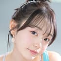 Nia Shirahana